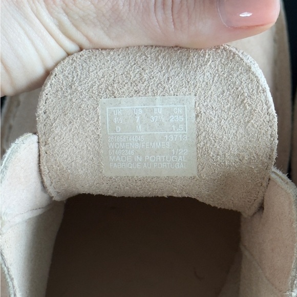 New Clarks Desert Boot US 7 - Picture 5 of 6